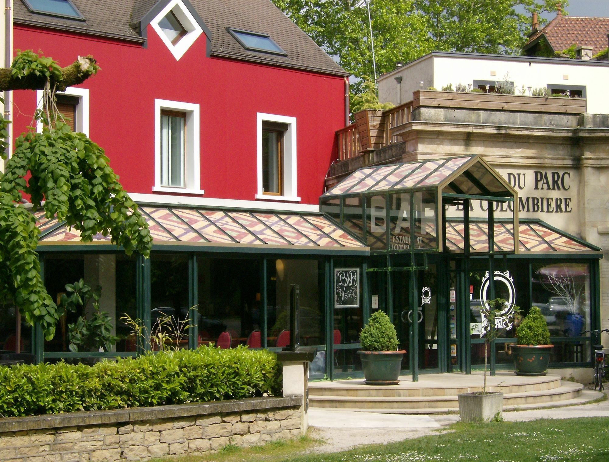 Hotel Restaurant Du Parc De La Colombiere Dijon Luaran gambar